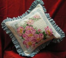 Stitches used: Whole and Three-quarter Cross Stitch, Backstitch, Longstitch and Frenchknots.